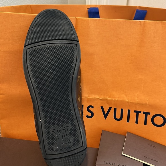 100% authentic, Gently worn Louis Vuitton Sneakers Brown Canvas Monogram Men’s - Picture 3 of 9